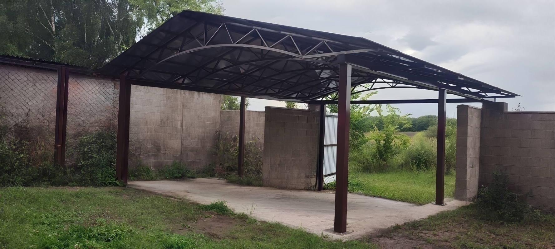 Современный навес пристроенный к дому «веранда»